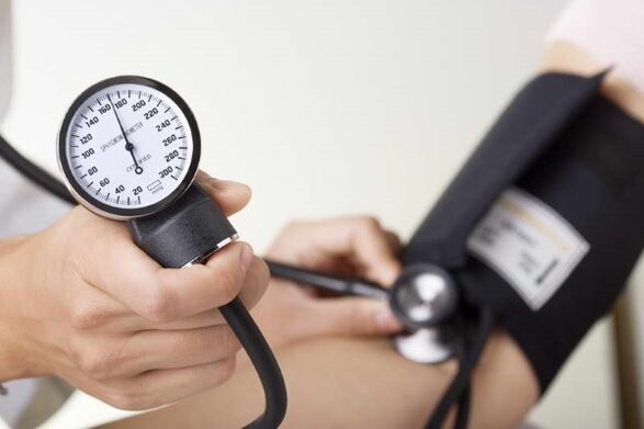 Las personas con presión arterial alta tienen prohibido seguir la dieta perezosa